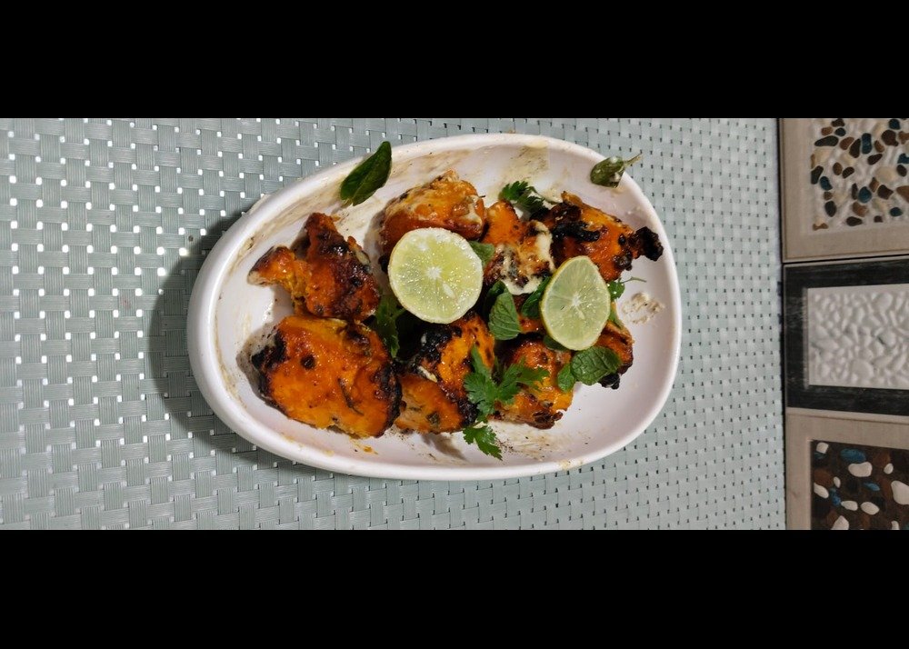 TANDOORI CHICKEN TIKKA